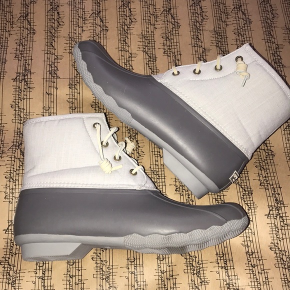 Sperry Shoes - NWOB Sperry Waterproof rubber boots size 11